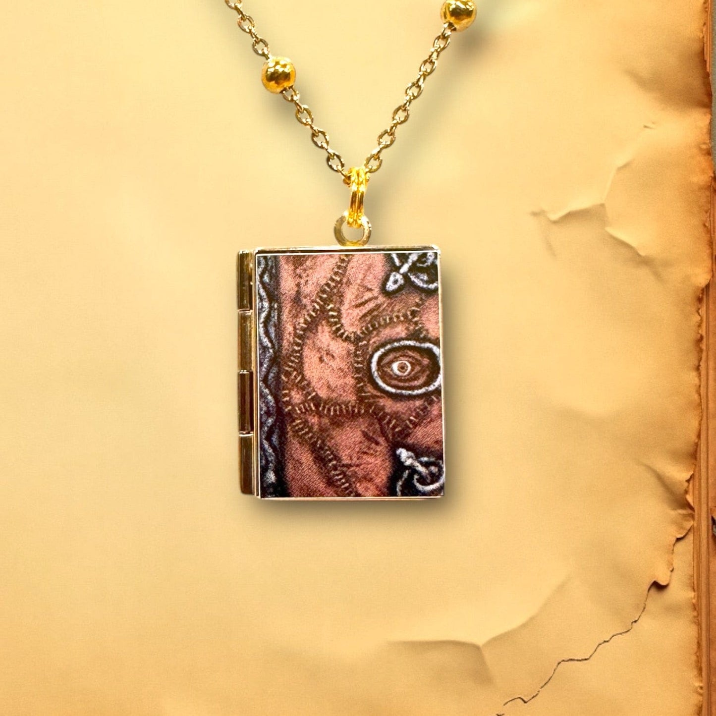 Can'tdles Necklace Hocus Pocus Spell Book Lit Locket