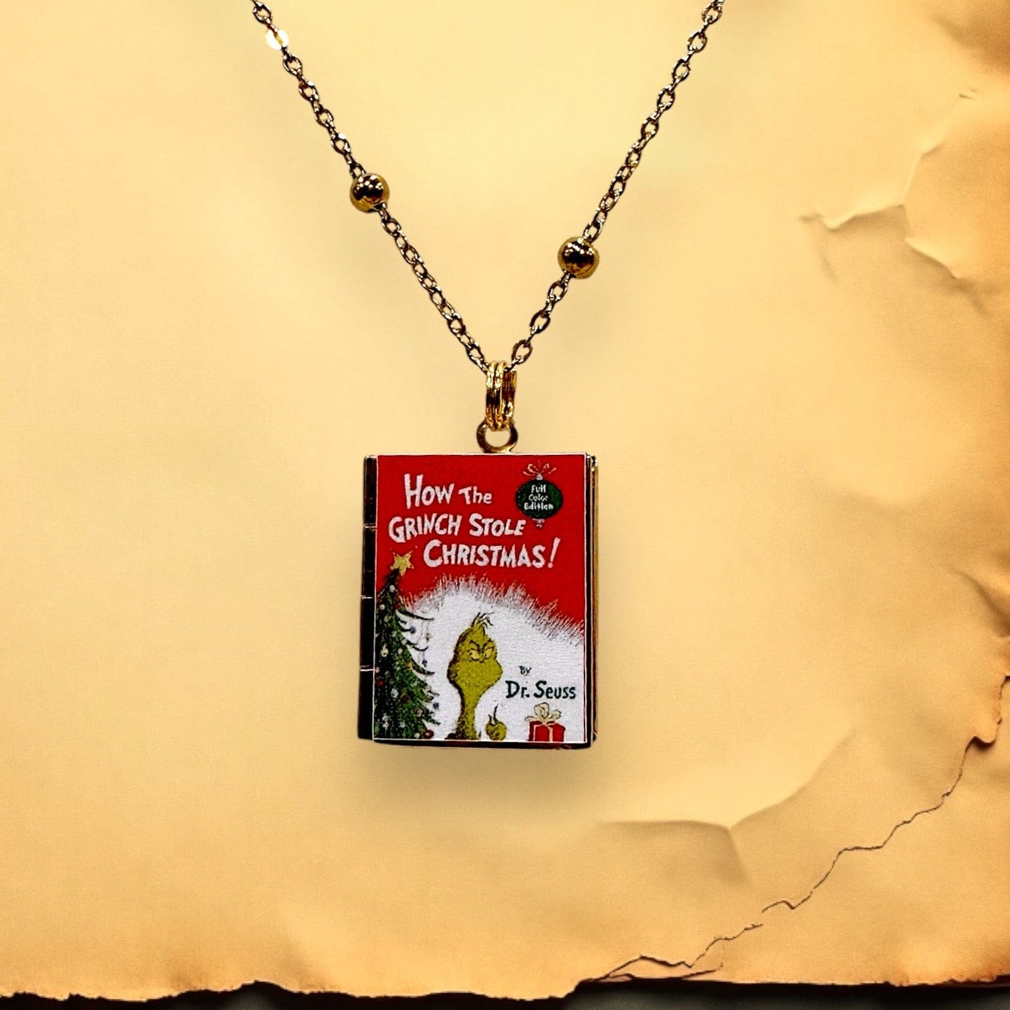 Can'tdles Necklace The Grinch Lit Locket