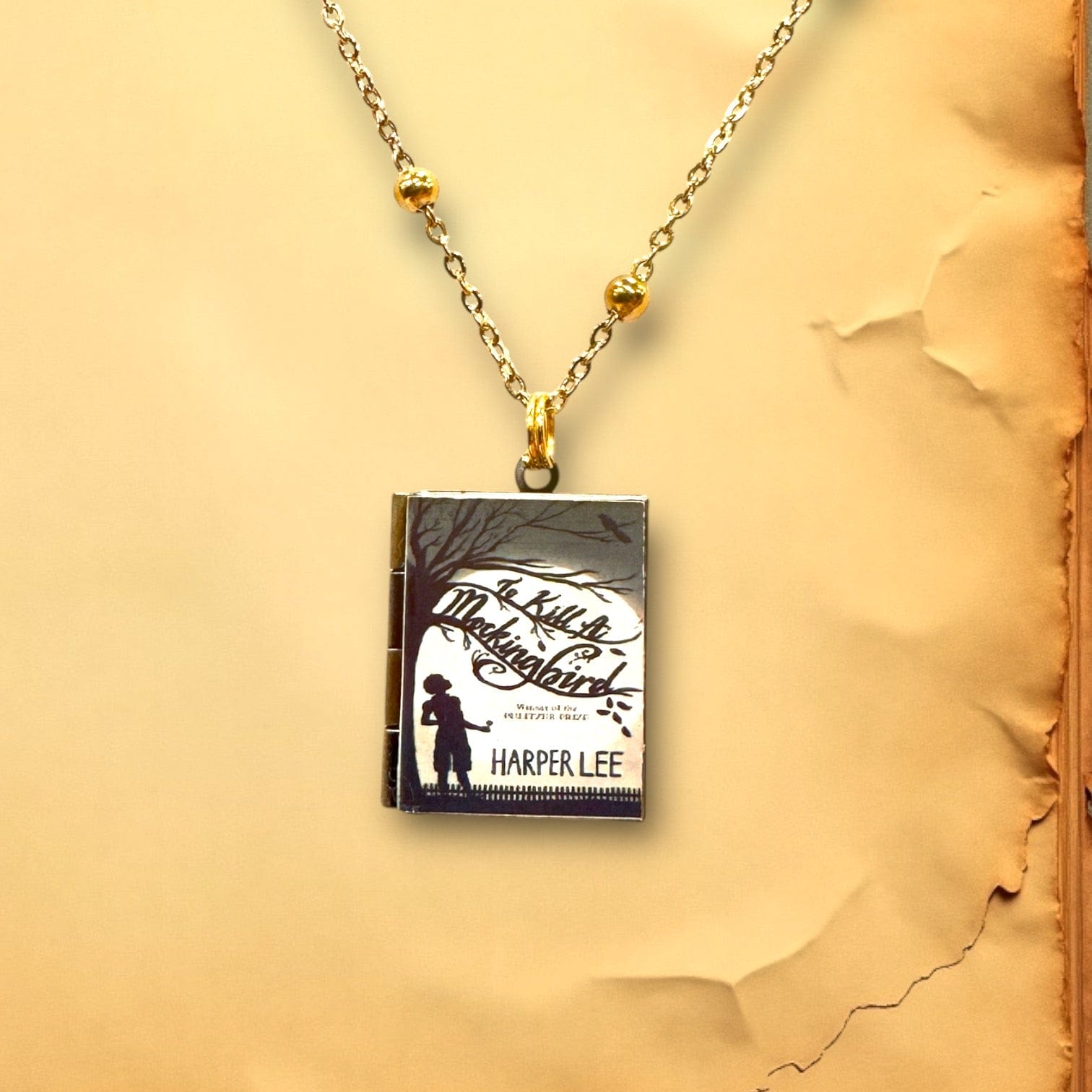 Can'tdles Necklace To Kill a Mockingbird Lit Locket