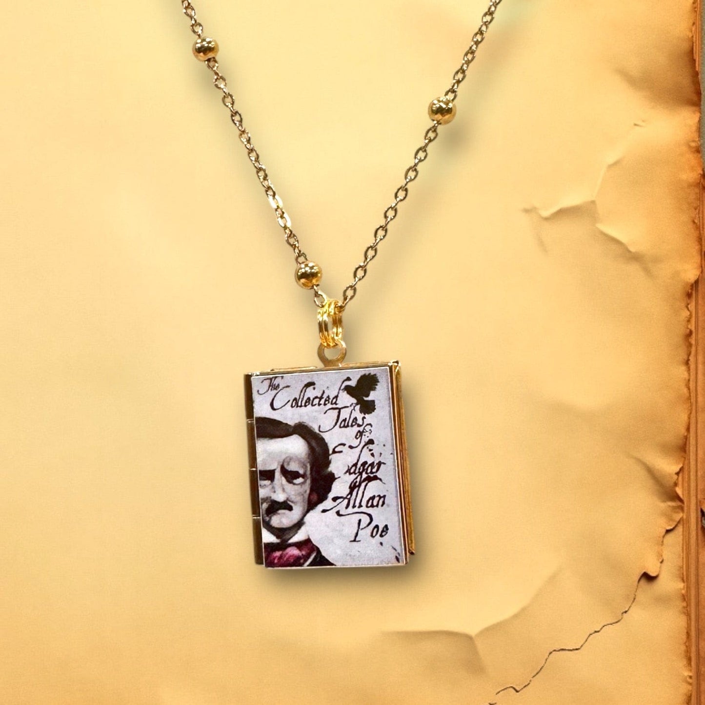 Can'tdles Necklace Edgar Allen Poe Lit Locket