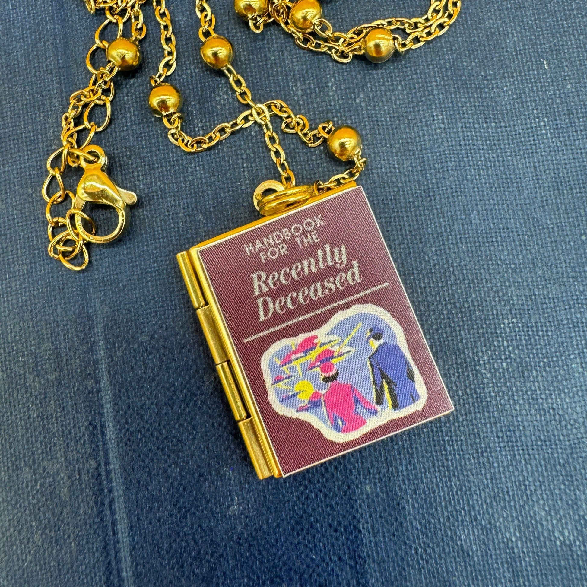 Can'tdles Necklace Handbook for the Recently Deceased Lit Locket